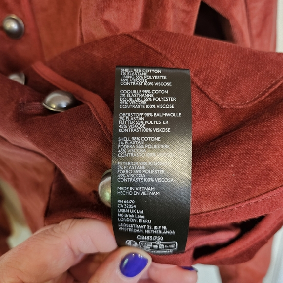 NOT available - Picture 4 of 9